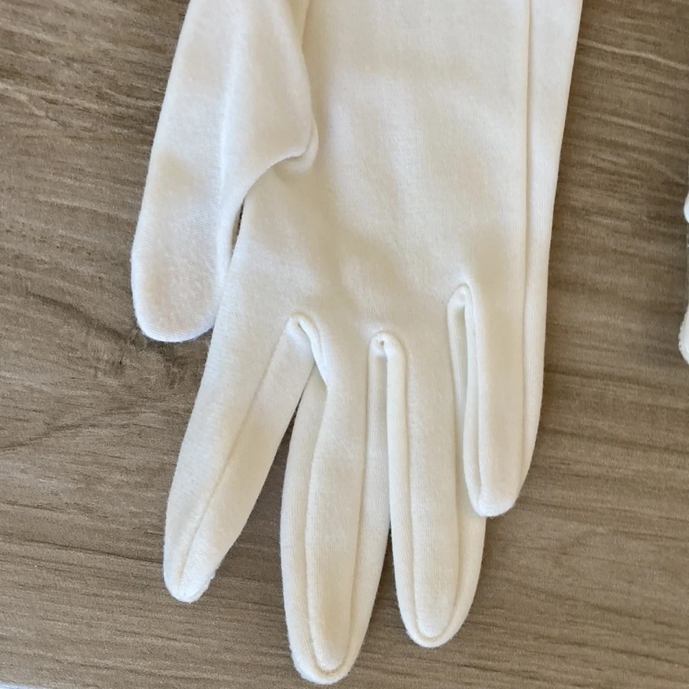 Vintage Fownes 6 opera length gloves